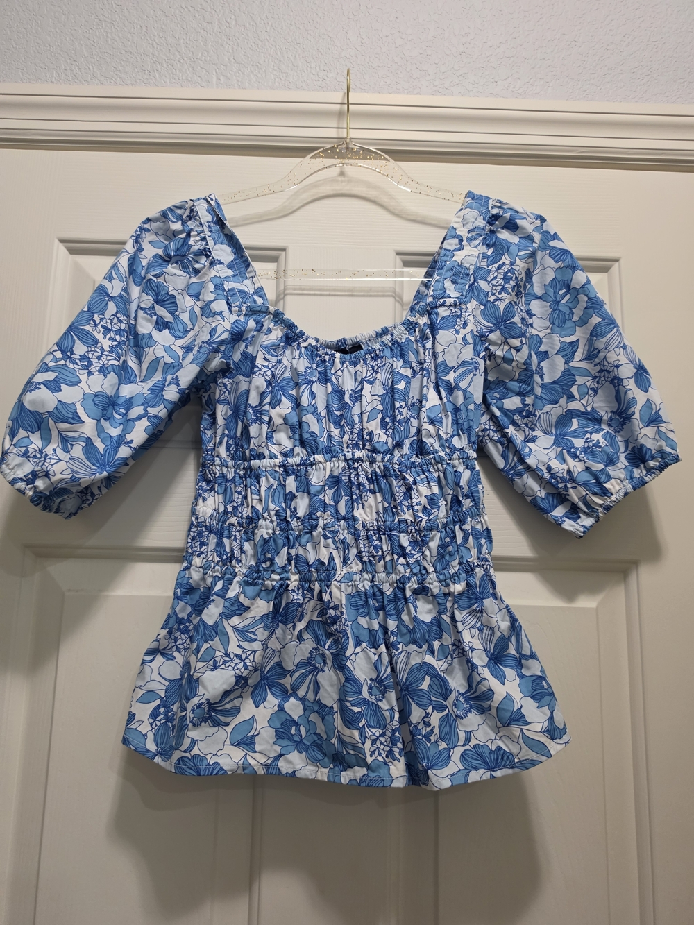 GAP Blue Floral Smocked Square-Neck Top Size XXS Like New - Picture 4 of 7